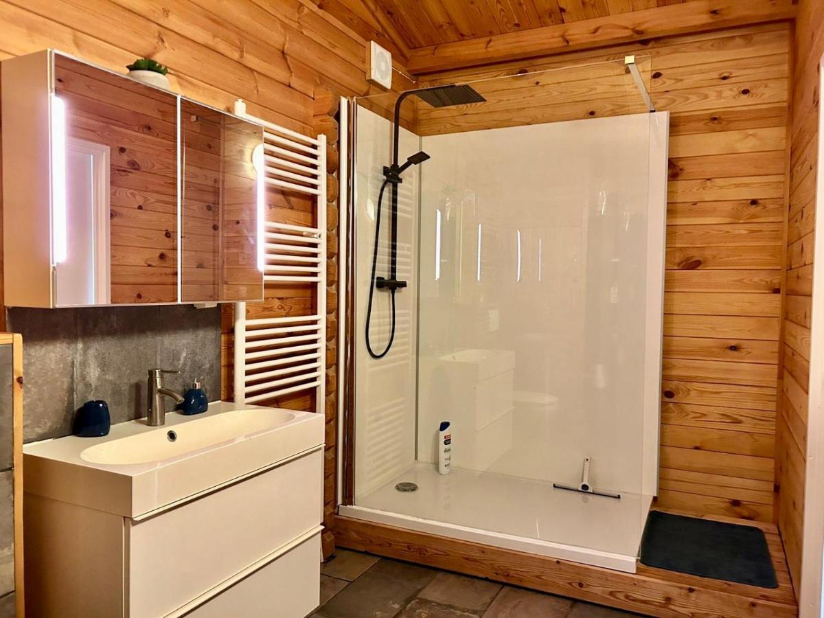 Buddha Style Family House & Jacuzzi & Sauna Near Amsterdam Vijfhuizen Екстер'єр фото
